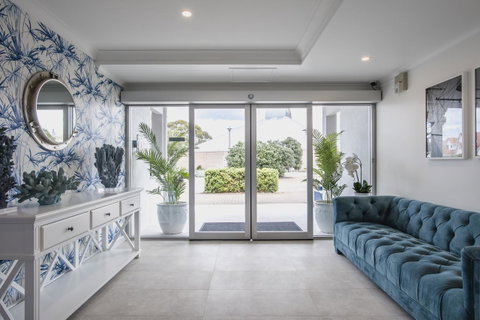 Marina Hotel - New South Wales Tourism  18