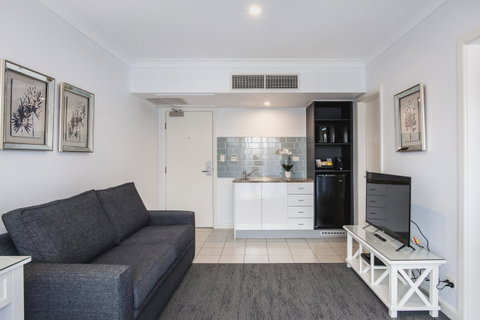 Marina Hotel - New South Wales Tourism  16