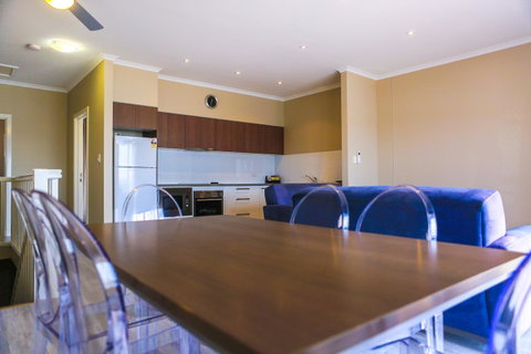 Marina Hotel - New South Wales Tourism  33