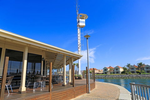 Marina Hotel - New South Wales Tourism  36
