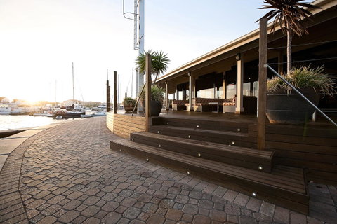 Marina Hotel - New South Wales Tourism  37