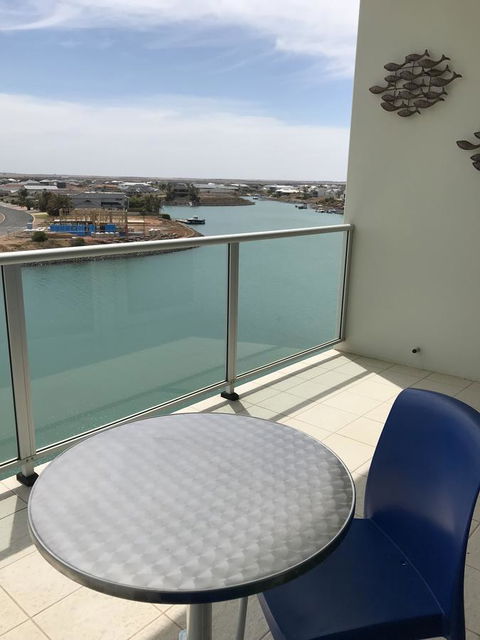 Ocean View Luxury Apartment & Suite - New South Wales Tourism  6