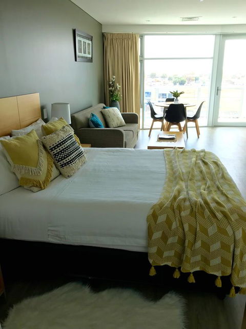 Ocean View Luxury Apartment & Suite - New South Wales Tourism  15