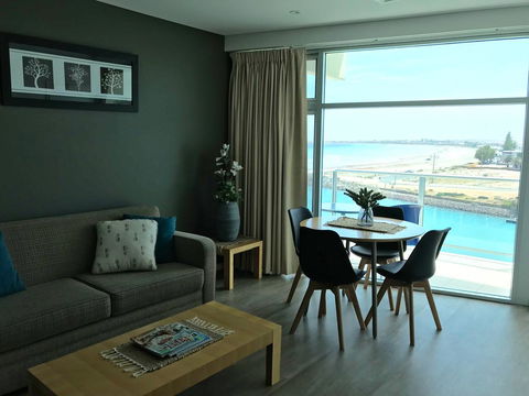 Ocean View Luxury Apartment & Suite - New South Wales Tourism  23
