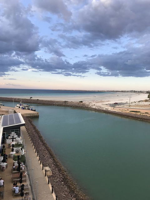 Ocean View Luxury Apartment & Suite - New South Wales Tourism  3
