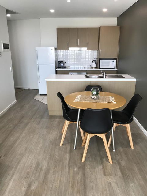 Ocean View Luxury Apartment & Suite - New South Wales Tourism  39