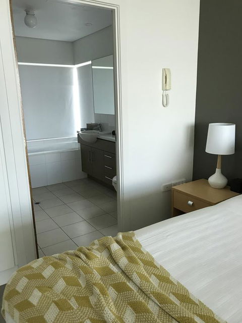 Ocean View Luxury Apartment & Suite - New South Wales Tourism  19
