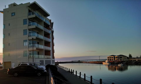 Wallaroo Marina Executive Apartments - New South Wales Tourism  15
