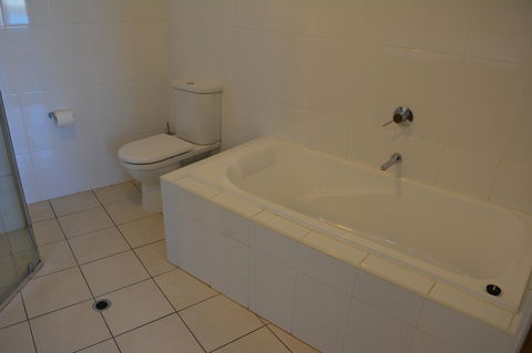 Wallaroo Marina Luxury Apartment - New South Wales Tourism  23