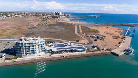Wallaroo Marina Luxury Apartment - New South Wales Tourism  22