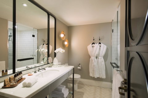 Mayfair Hotel - New South Wales Tourism  12
