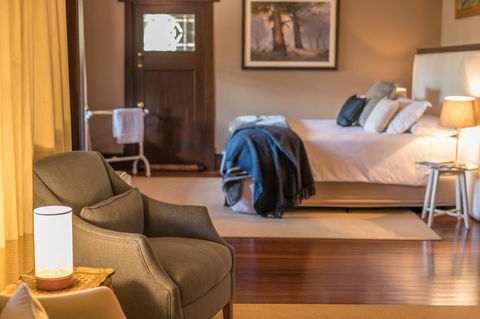 The Tudor House - New South Wales Tourism  1