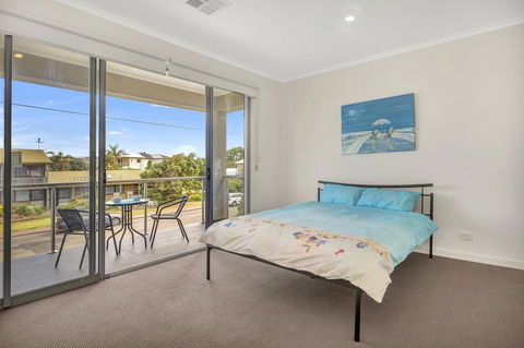 Eastern Breeze - New South Wales Tourism  29