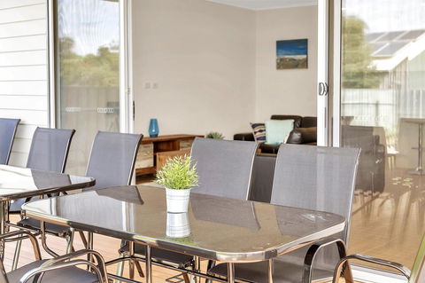 Eastern Breeze - New South Wales Tourism  27