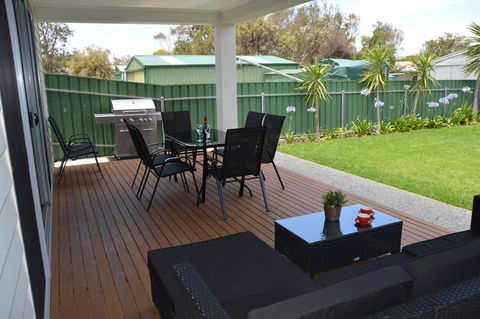 Eastern Breeze - New South Wales Tourism  12