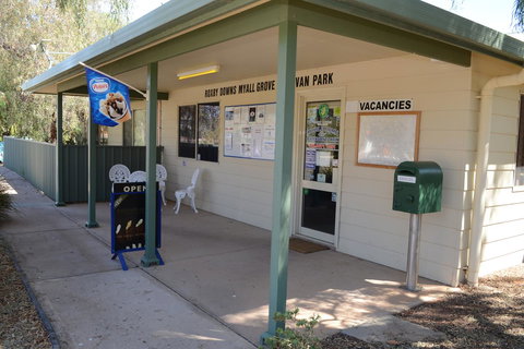 Discovery Parks - Roxby Downs - New South Wales Tourism  23