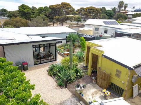 Sinclair Eco House - New South Wales Tourism  15