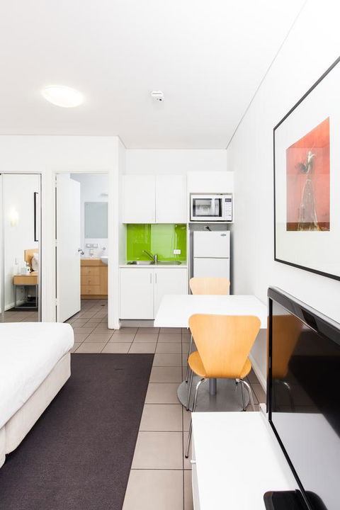 Majestic Oasis Apartments - New South Wales Tourism  27