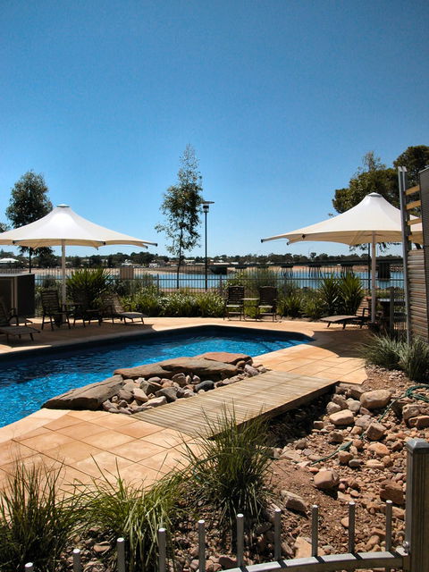 Majestic Oasis Apartments - New South Wales Tourism  8