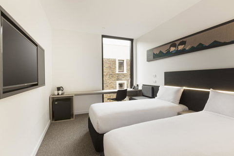 Ibis Adelaide - New South Wales Tourism  7