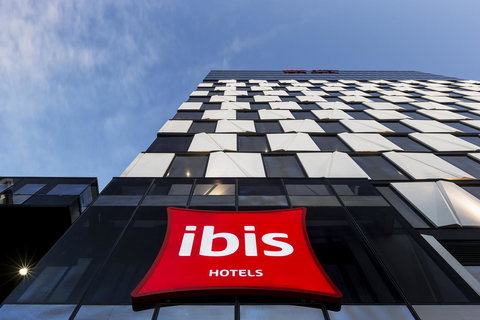 Ibis Adelaide - New South Wales Tourism  13