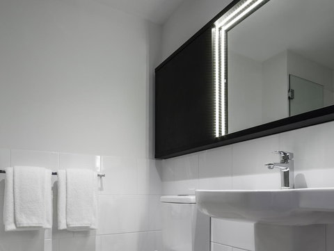 Ibis Adelaide - New South Wales Tourism  10