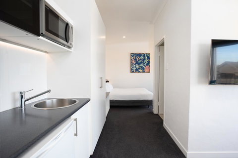 Bay 10 - Suites And Apartments - New South Wales Tourism  1