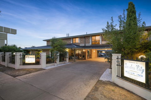 Garden City Motor Inn - New South Wales Tourism  3