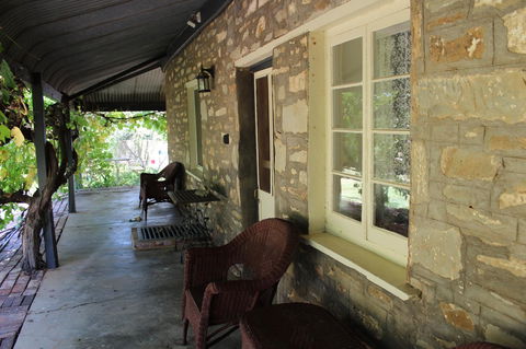 Hillside Cottage - New South Wales Tourism  0