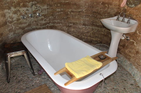 Hillside Cottage - New South Wales Tourism  7