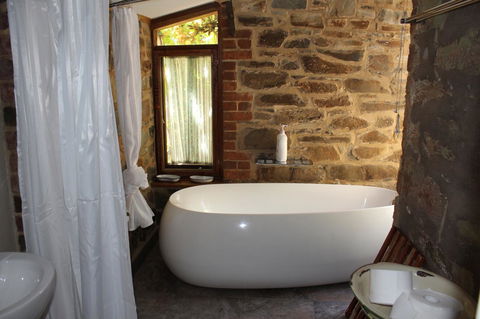 Hillside Cottage - New South Wales Tourism  6