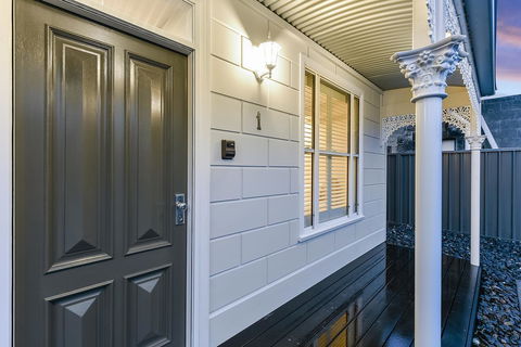 Aloha Central Luxury Apartments - New South Wales Tourism  22