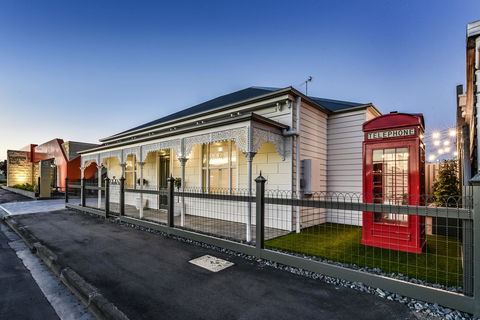 Aloha Central Luxury Apartments - New South Wales Tourism  0