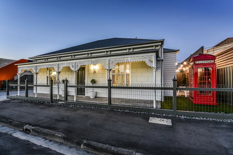 Aloha Central Luxury Apartments - New South Wales Tourism  19