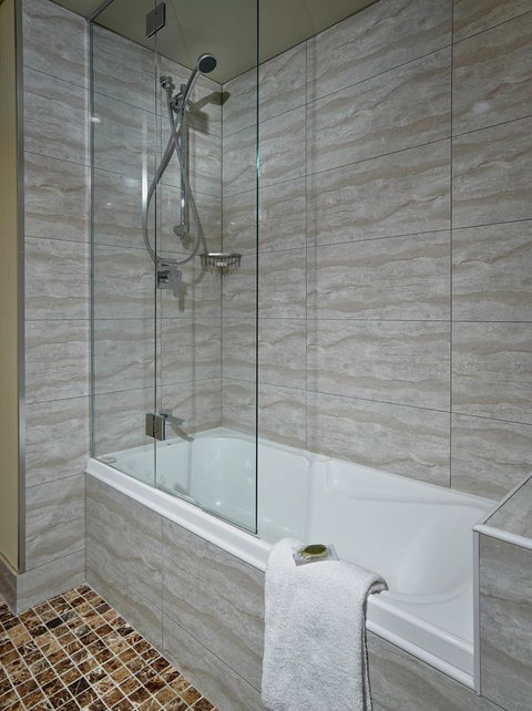 Stamford Grand Adelaide - New South Wales Tourism  13