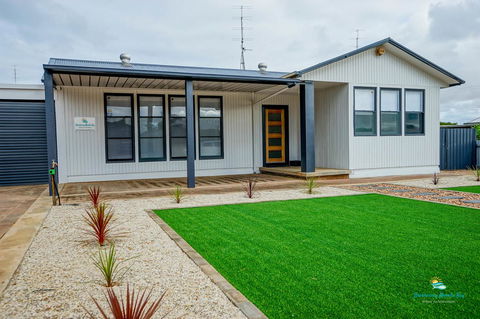 Breakaway Moonta Bay - New South Wales Tourism  4