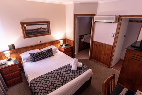 Astor Inn - New South Wales Tourism  8