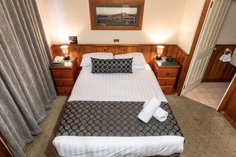 Astor Inn - New South Wales Tourism  5