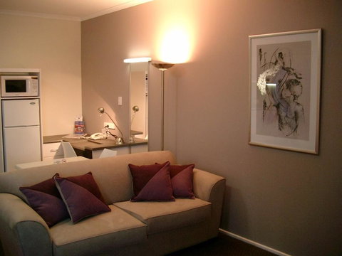 McLaren Vale Motel & Apartments - New South Wales Tourism  11