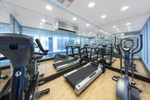 Oaks Glenelg Liberty Suites - New South Wales Tourism  5