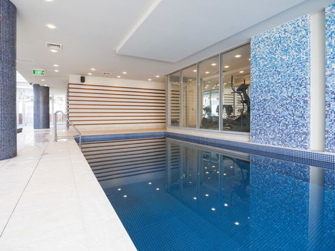 Oaks Glenelg Liberty Suites - New South Wales Tourism  7