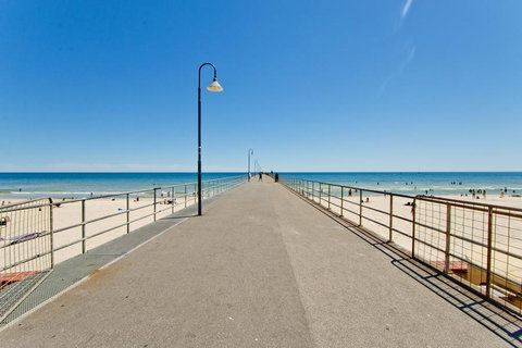 Glenelg Oasis Studios - New South Wales Tourism  15