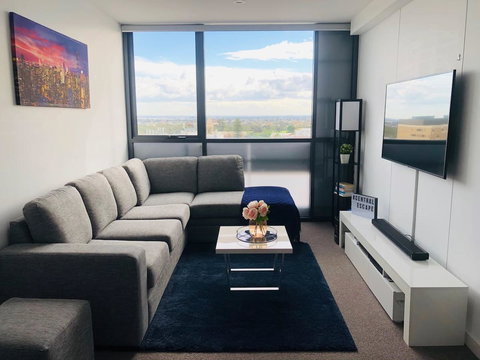 Central Escape @ Adelaide CBD - New South Wales Tourism  3