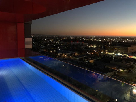 Central Escape @ Adelaide CBD - New South Wales Tourism  18