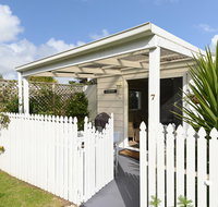 Wintergarden Beach Cabin - New South Wales Tourism 