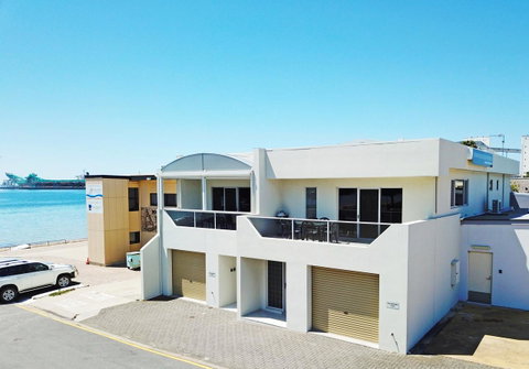 Tasman Beachside Apartment - New South Wales Tourism  2