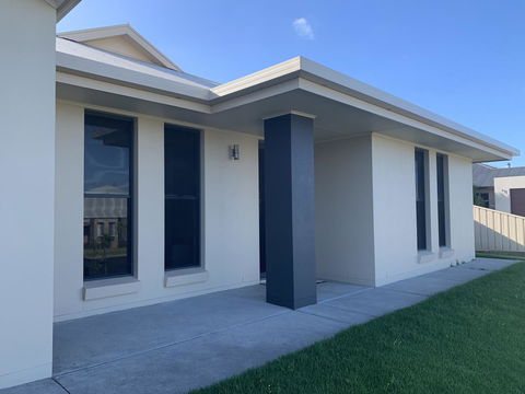 Little On Ash - New South Wales Tourism  8