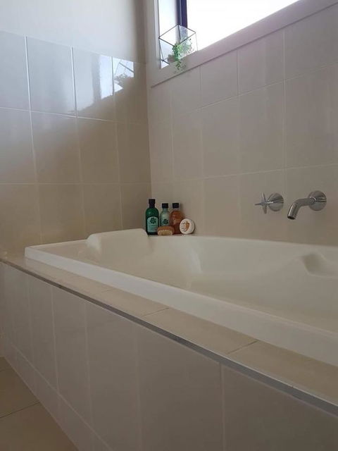 Little On Ash - New South Wales Tourism  1