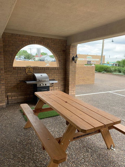 Cumberland Motor Inn - New South Wales Tourism  14