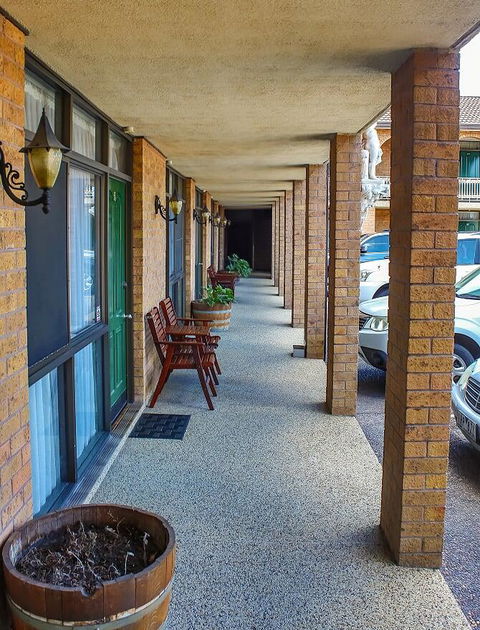 Cumberland Motor Inn - New South Wales Tourism  39